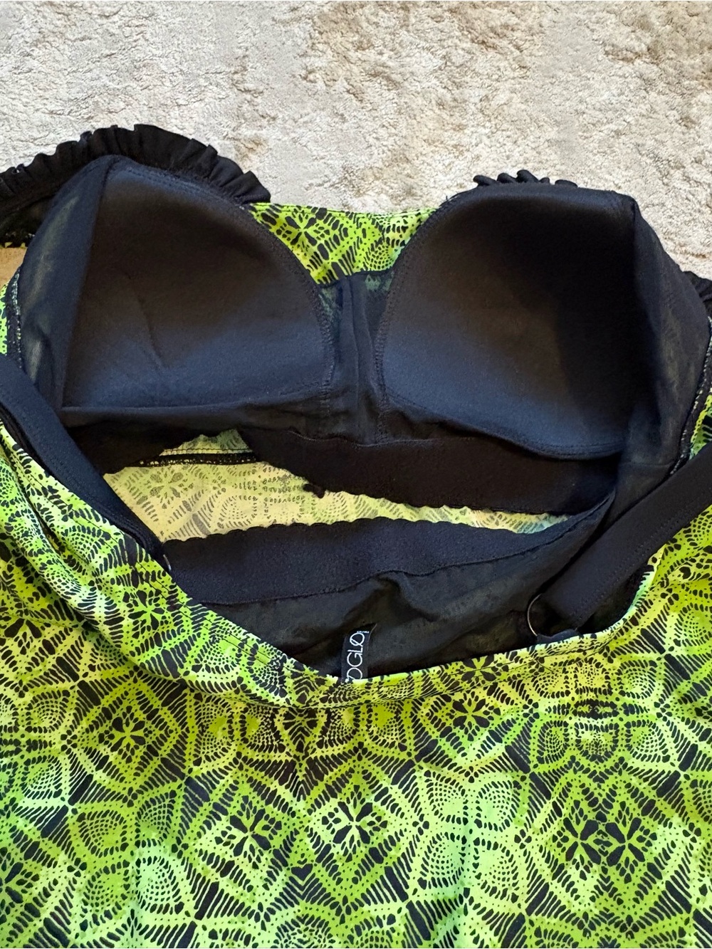 Voglio Green & Black Geometric Floral Tiered Ruffle Tankini Swim Top Size XlArge - Picture 8 of 8